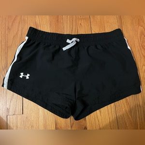 Youth XL Under Armour athletic shorts